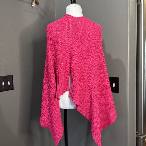 Chico's Hot Pink Tape Yarn Chunky Woven Convertible Poncho - Picture 13 of 13